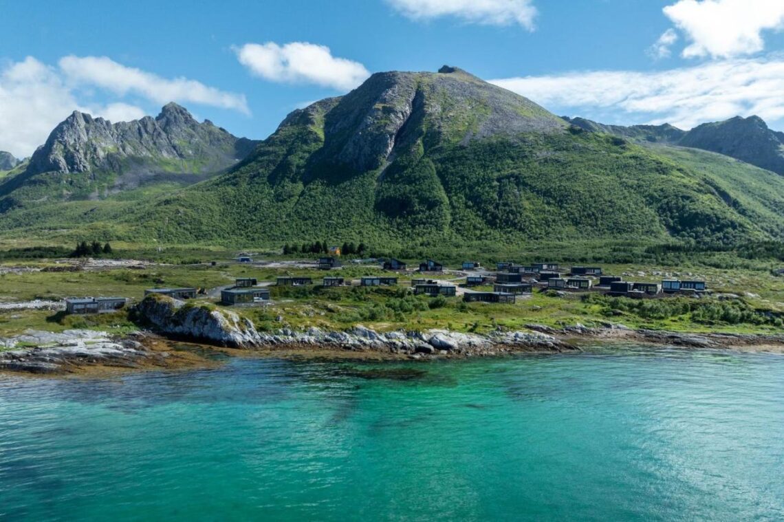 Lyngvaer.drone