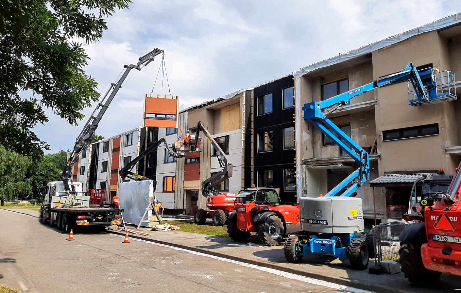 Reconstruction apartment building