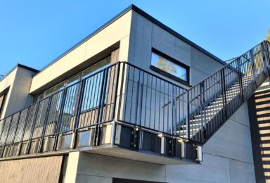 Element construction