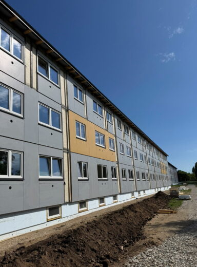 Prefabricerad fasadrenovering utförd av Timbeco